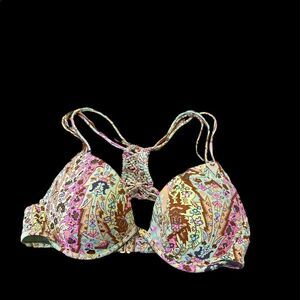 Cute Victoria's Secret VS 32C Swim binki top multi colored 
Good condition